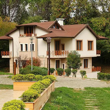 Ξενοδοχείο Park Polonezkoey