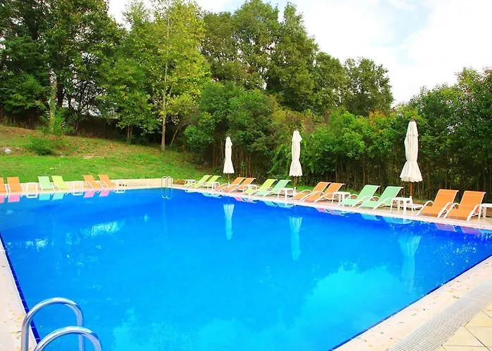 فندق Park Polonezkoey